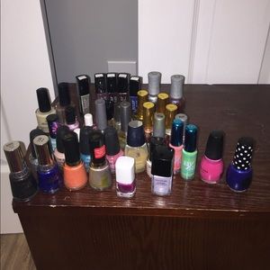 Nail polish set